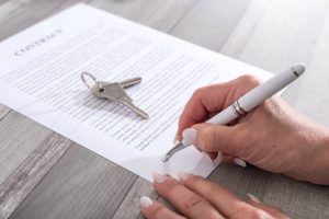 Contract with keys